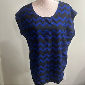Live 4 Truth Boxy Black and Blue Blouse A4